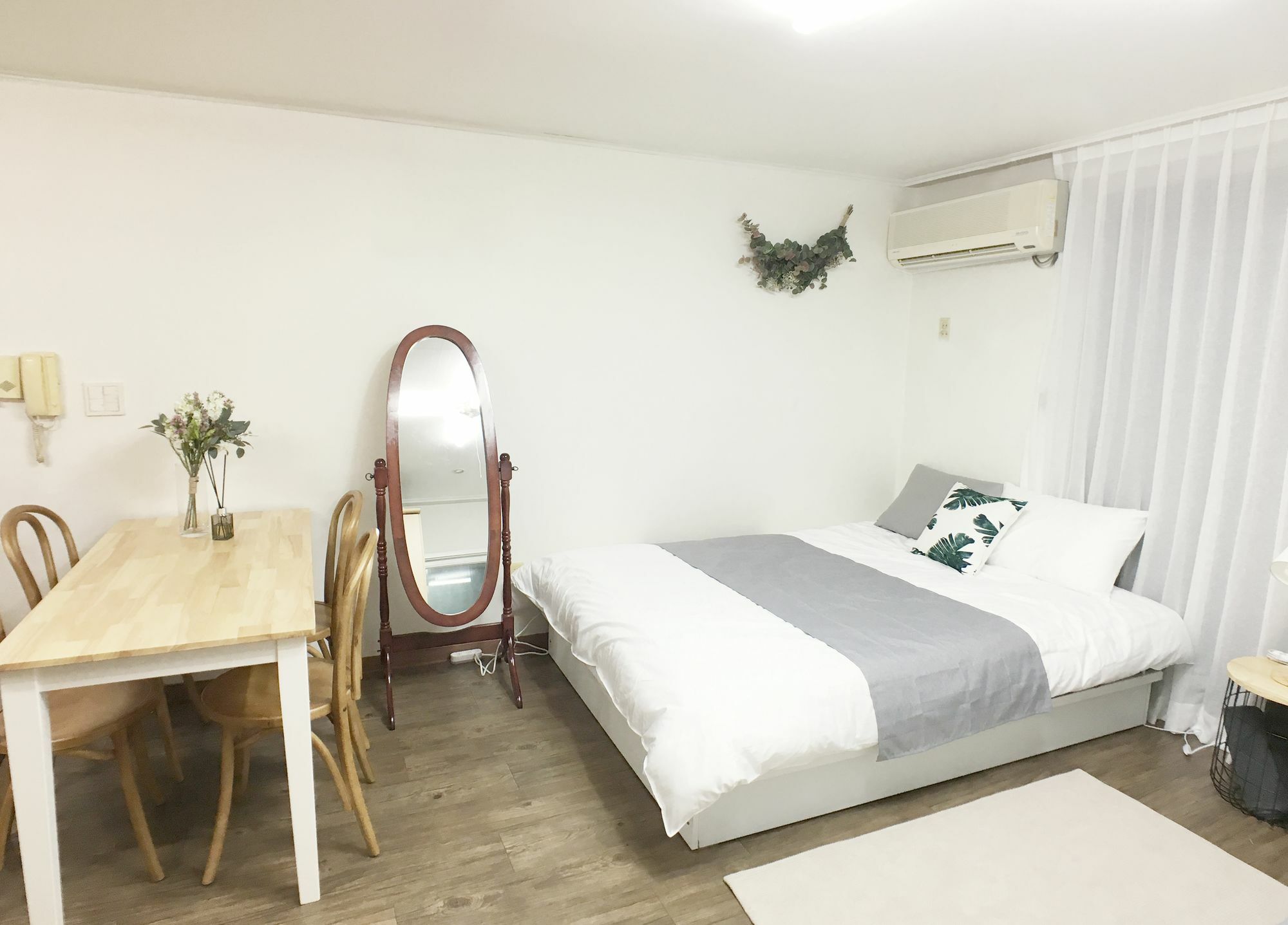 Sunny House Hongik Snt 1Mins Διαμέρισμα Σεούλ Εξωτερικό φωτογραφία