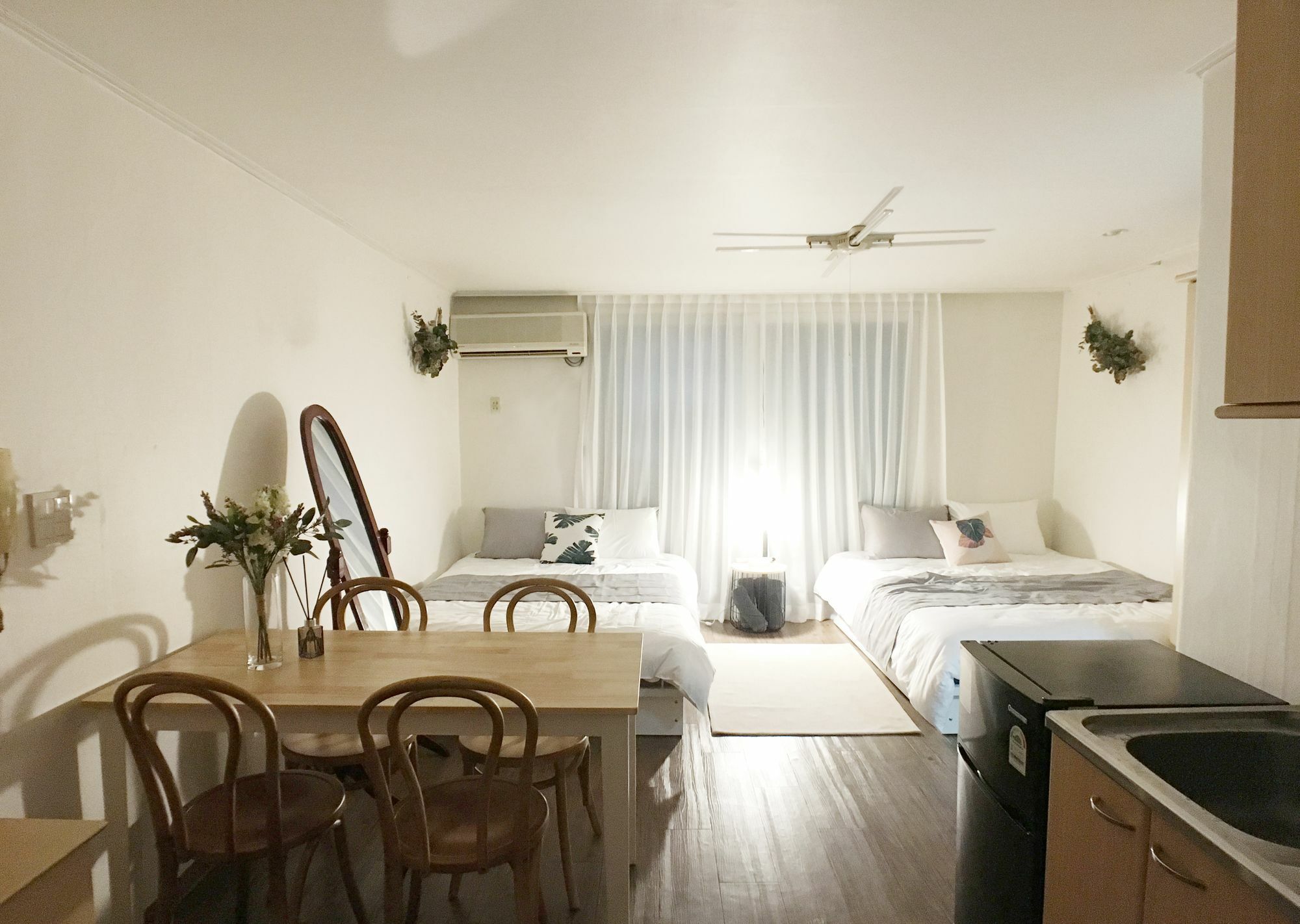 Sunny House Hongik Snt 1Mins Διαμέρισμα Σεούλ Εξωτερικό φωτογραφία
