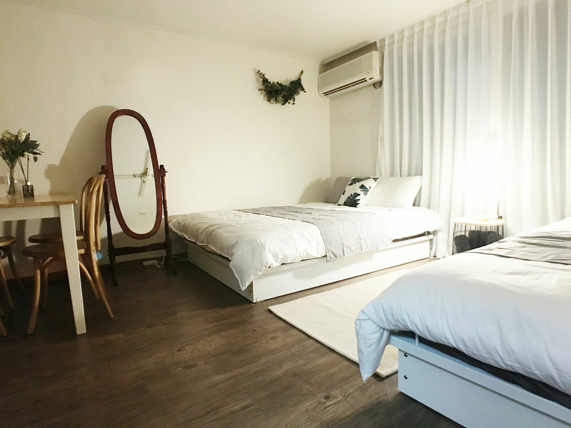 Sunny House Hongik Snt 1Mins Διαμέρισμα Σεούλ Εξωτερικό φωτογραφία